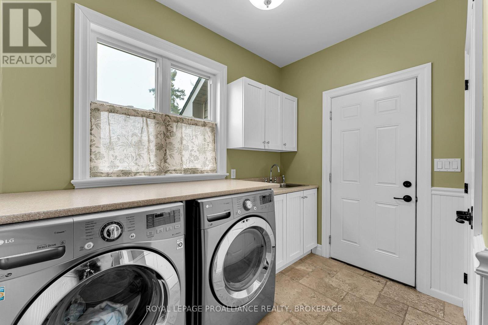270 NORTH STREET, Gananoque, Ontario, K7G1M1 — Photo 18