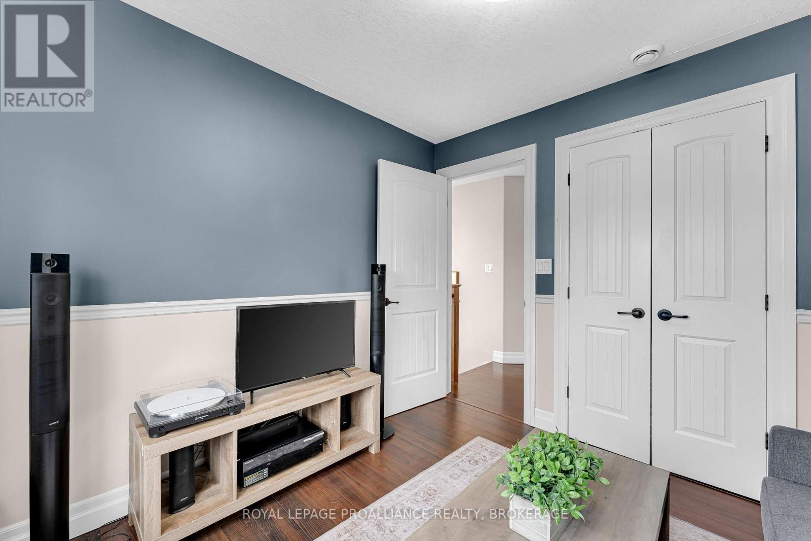270 NORTH STREET, Gananoque, Ontario, K7G1M1 — Photo 29