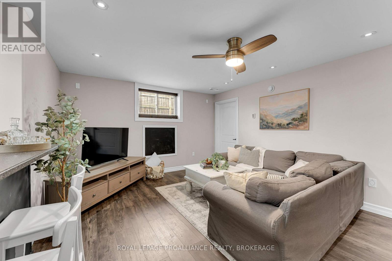 270 NORTH STREET, Gananoque, Ontario, K7G1M1 — Photo 34