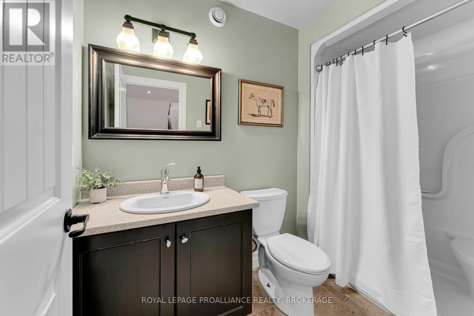 270 NORTH STREET, Gananoque, Ontario, K7G1M1 — Photo 38