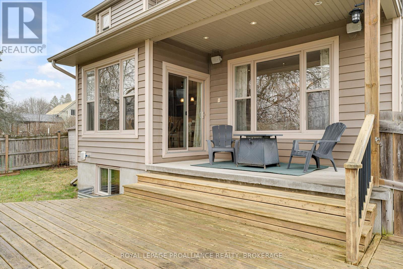 270 NORTH STREET, Gananoque, Ontario, K7G1M1 — Photo 43