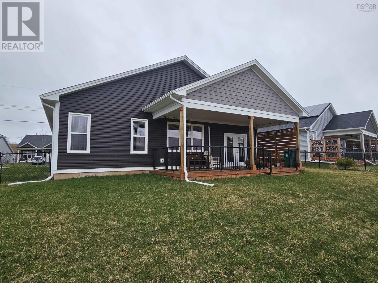 Property 4 of 27 of 28 Thistle Street