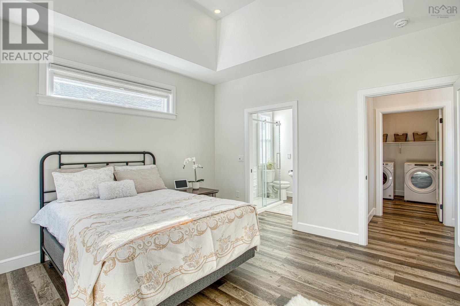 Property 15 of 27 of 28 Thistle Street