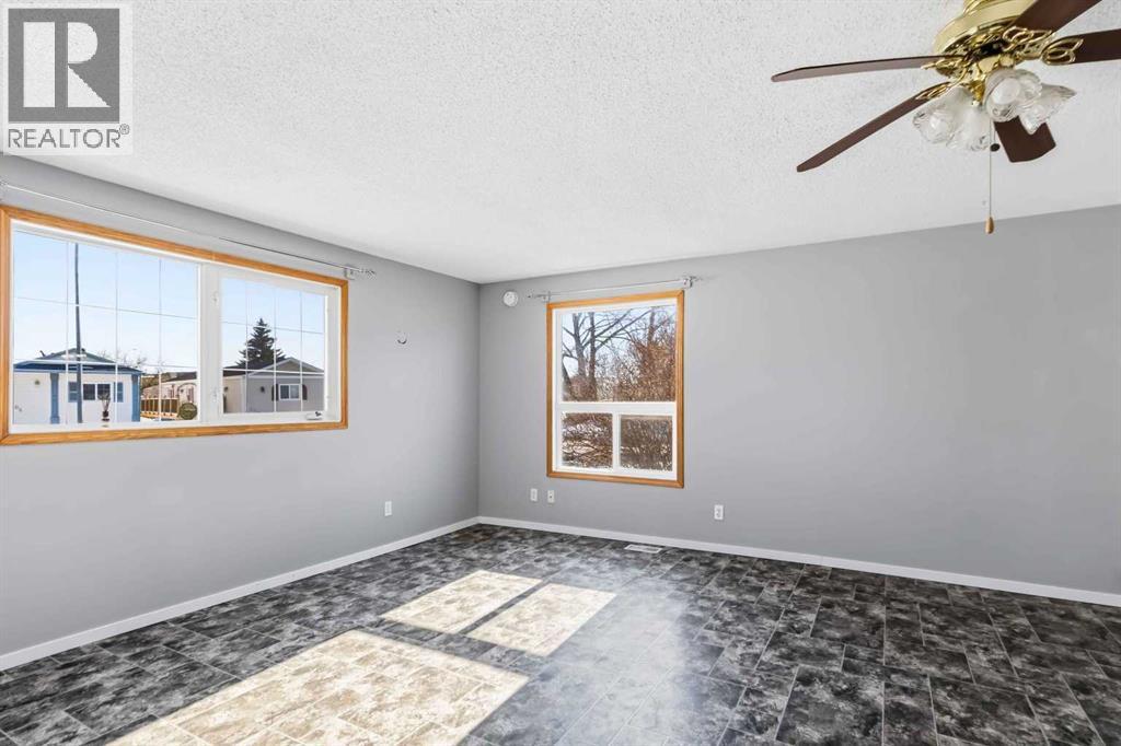 181 Greenbriar Bay, Fort McMurray