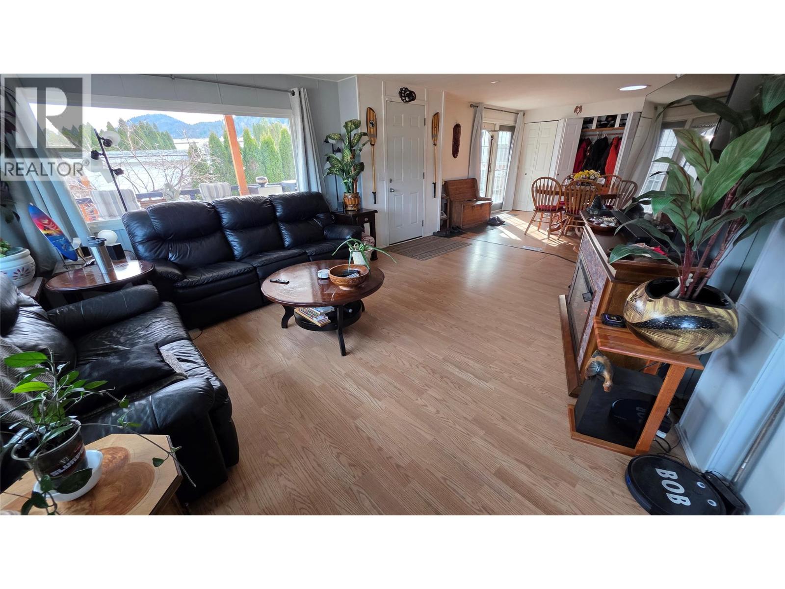 #44 201 Highway 97 Unit# 44 - 16