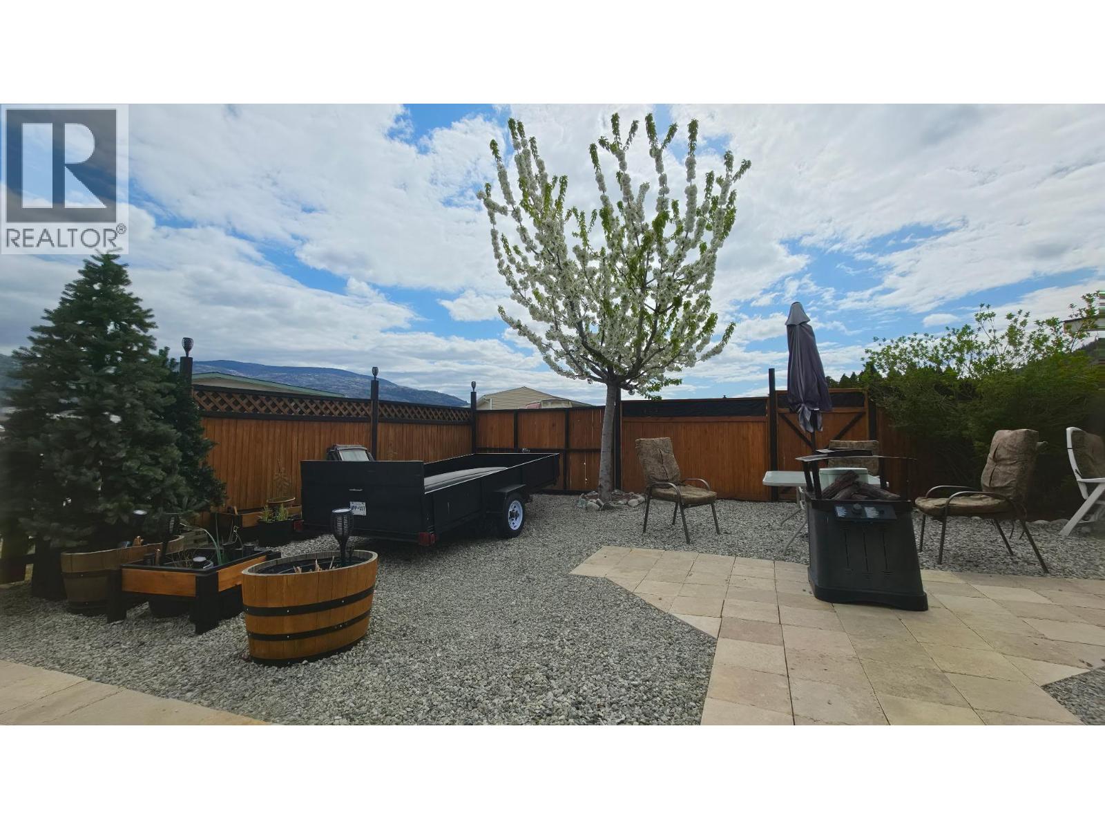 #44 201 Highway 97 Unit# 44 - 4