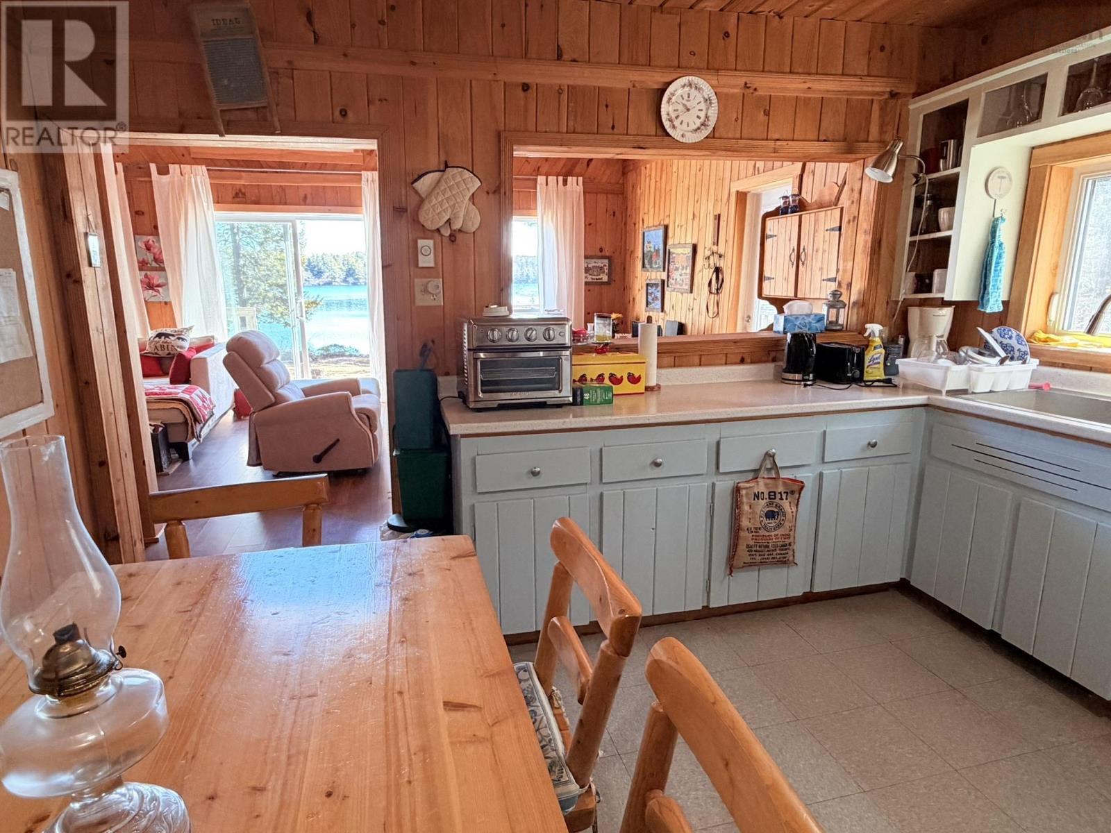 Property 10 of 38 of 988 Labelle Road