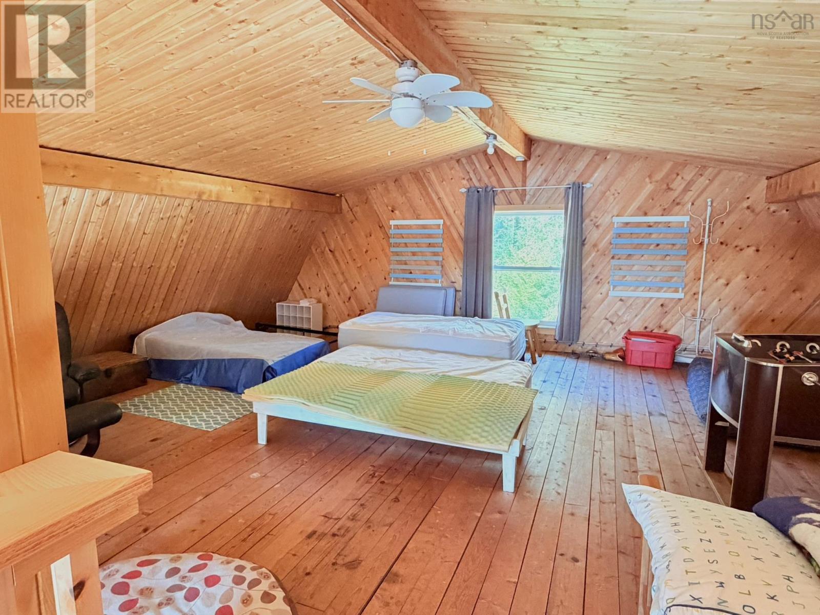 Property 20 of 38 of 988 Labelle Road