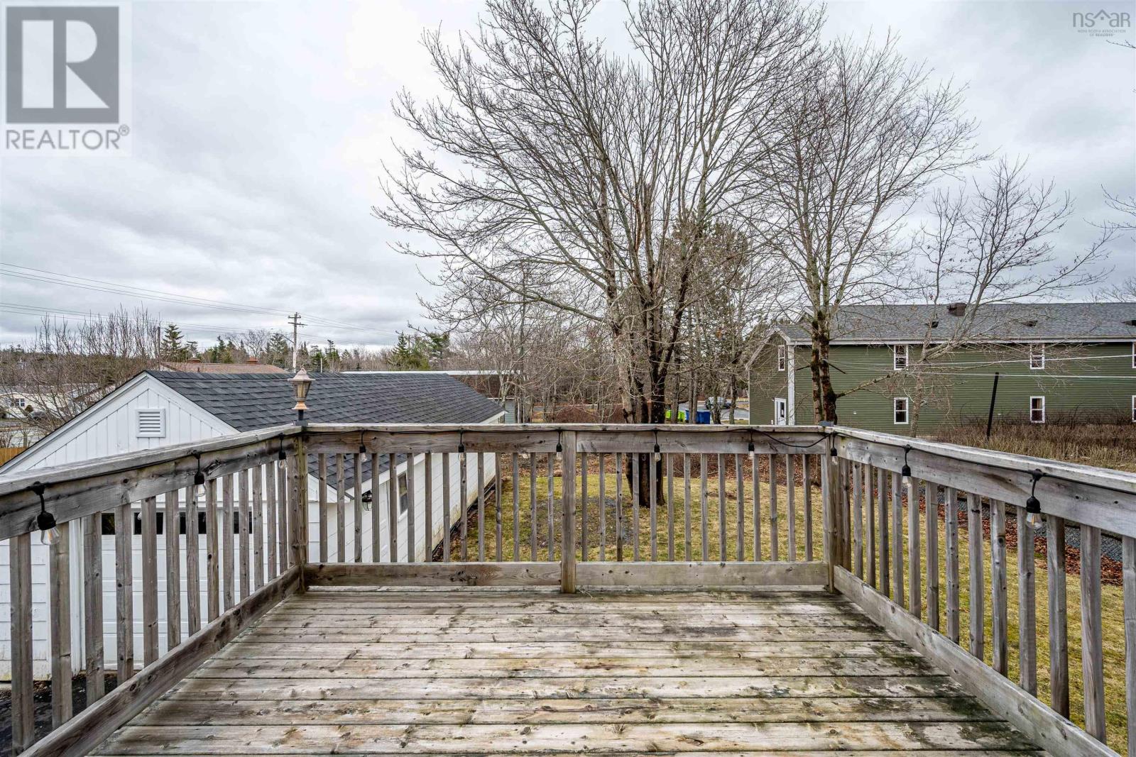 Property 36 of 44 of 6 Parkdale Avenue