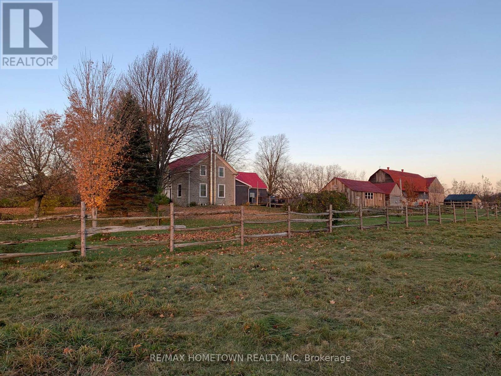 11842 ROCKSPRINGS ROAD — photo 47