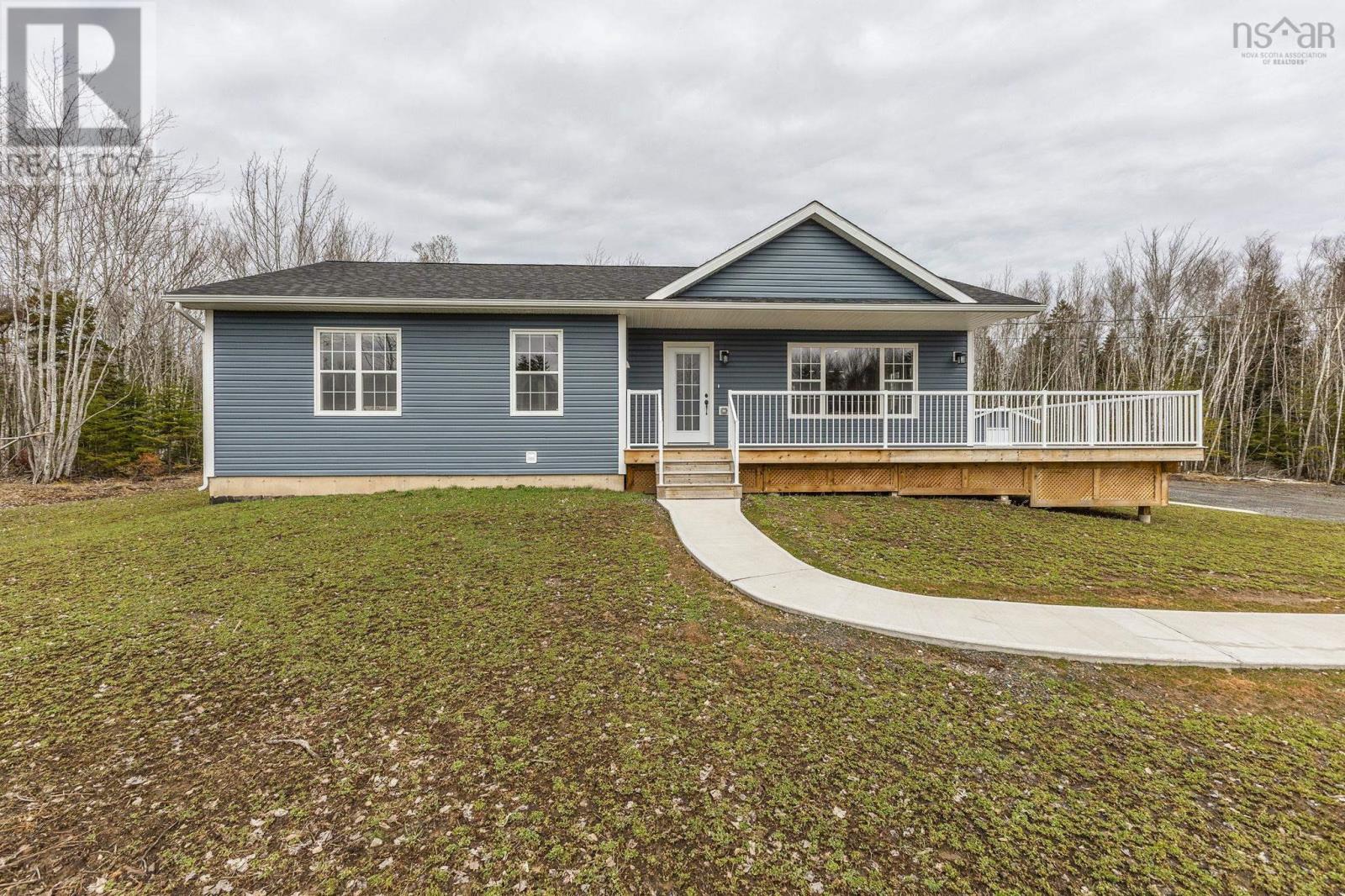 Property 3 of 30 of 134 Waterview Drive