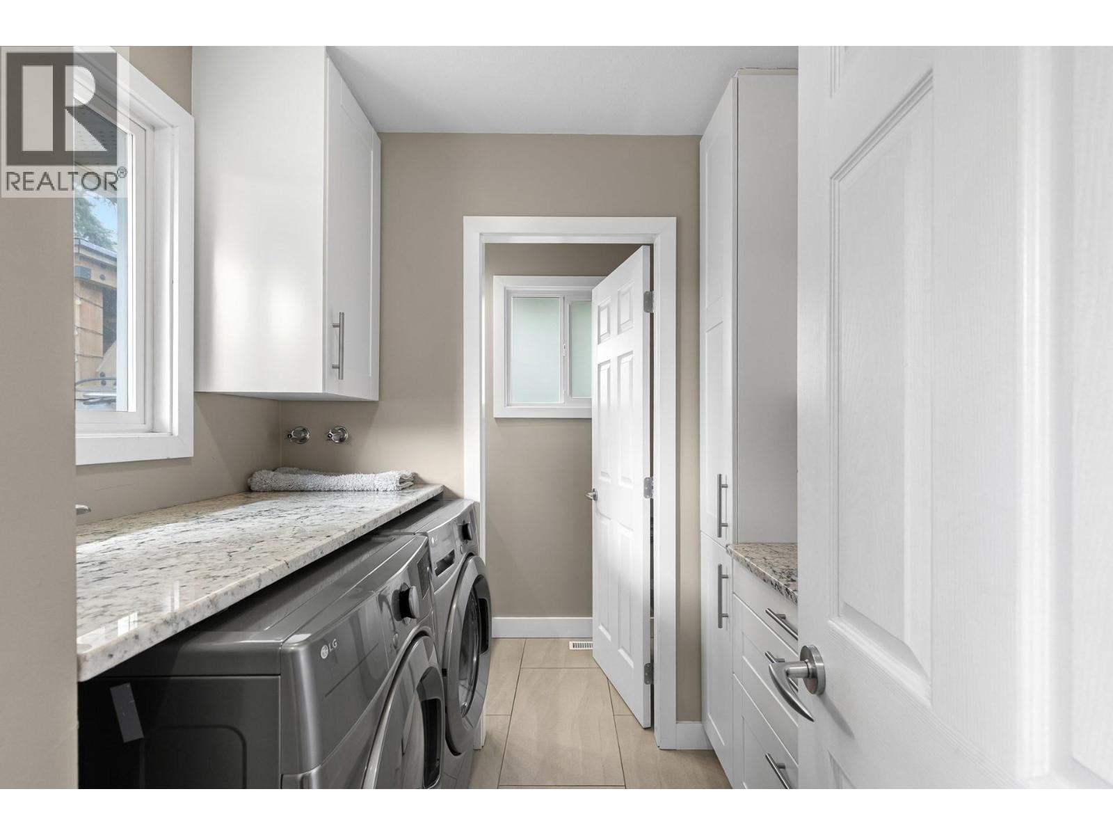 11438 Okanagan Centre Road E, Lake Country