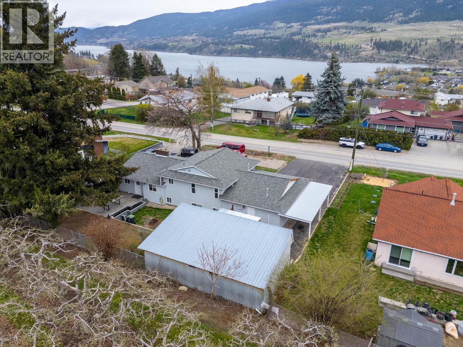 11438 Okanagan Centre Road E, Lake Country