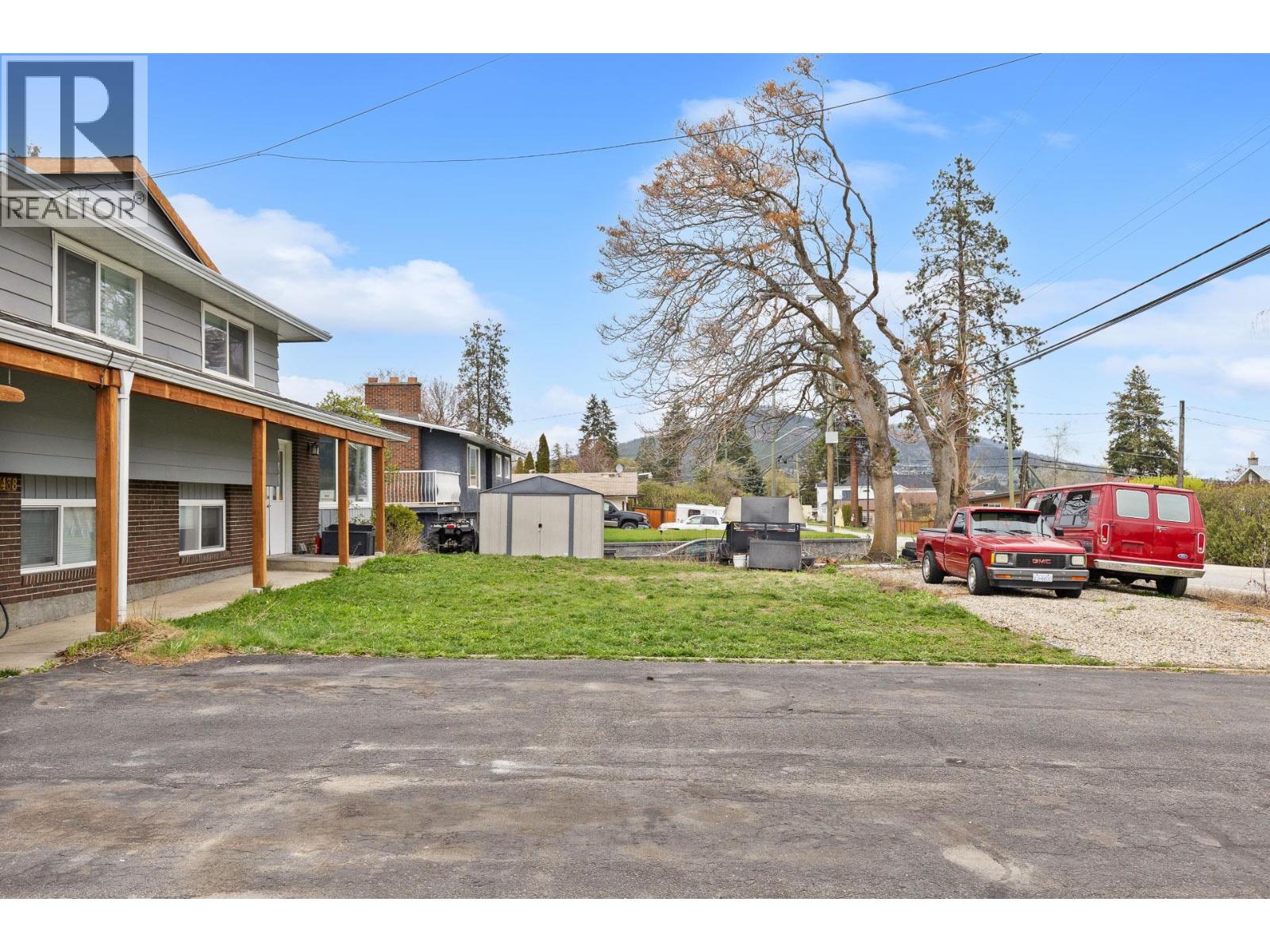 11438 Okanagan Centre Road E, Lake Country