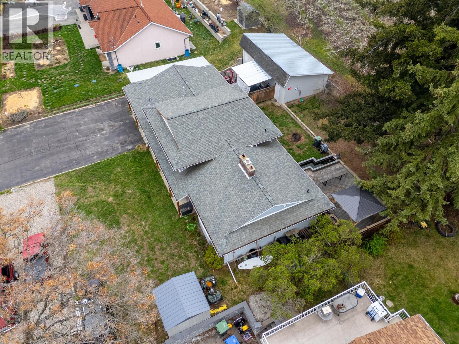 11438 Okanagan Centre Road E, Lake Country