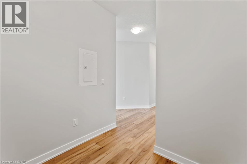 600 NORTH SERVICE Road Unit# 318, Stoney Creek, Ontario, L8E0L2 — Photo 13
