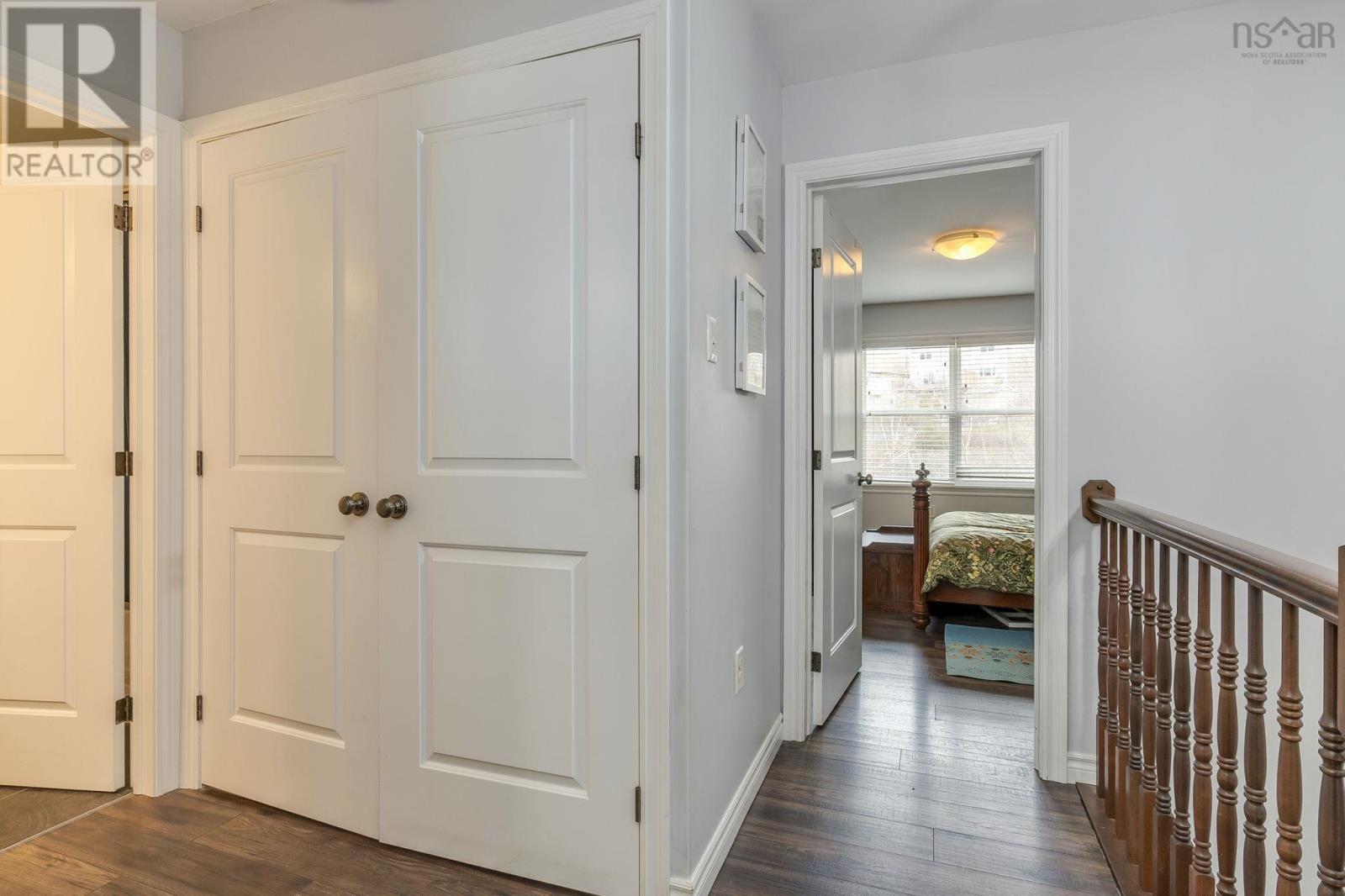 Property 24 of 45 of 79 Collingwood Court