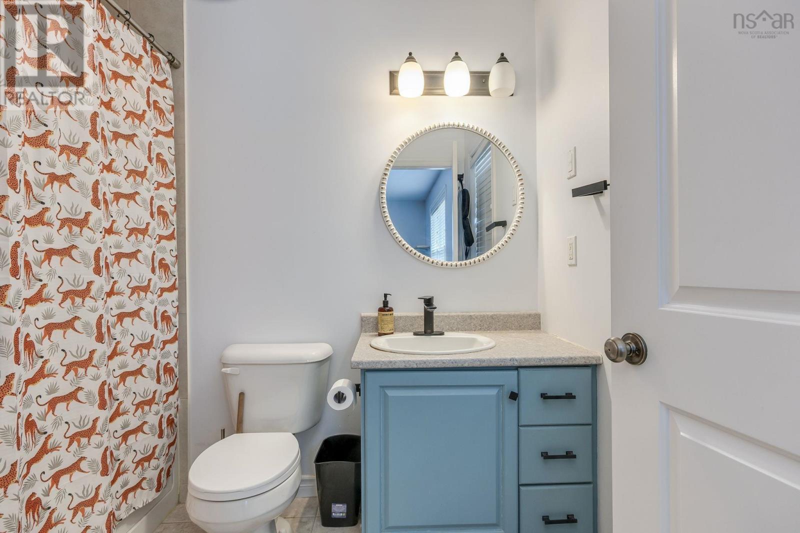 Property 28 of 45 of 79 Collingwood Court