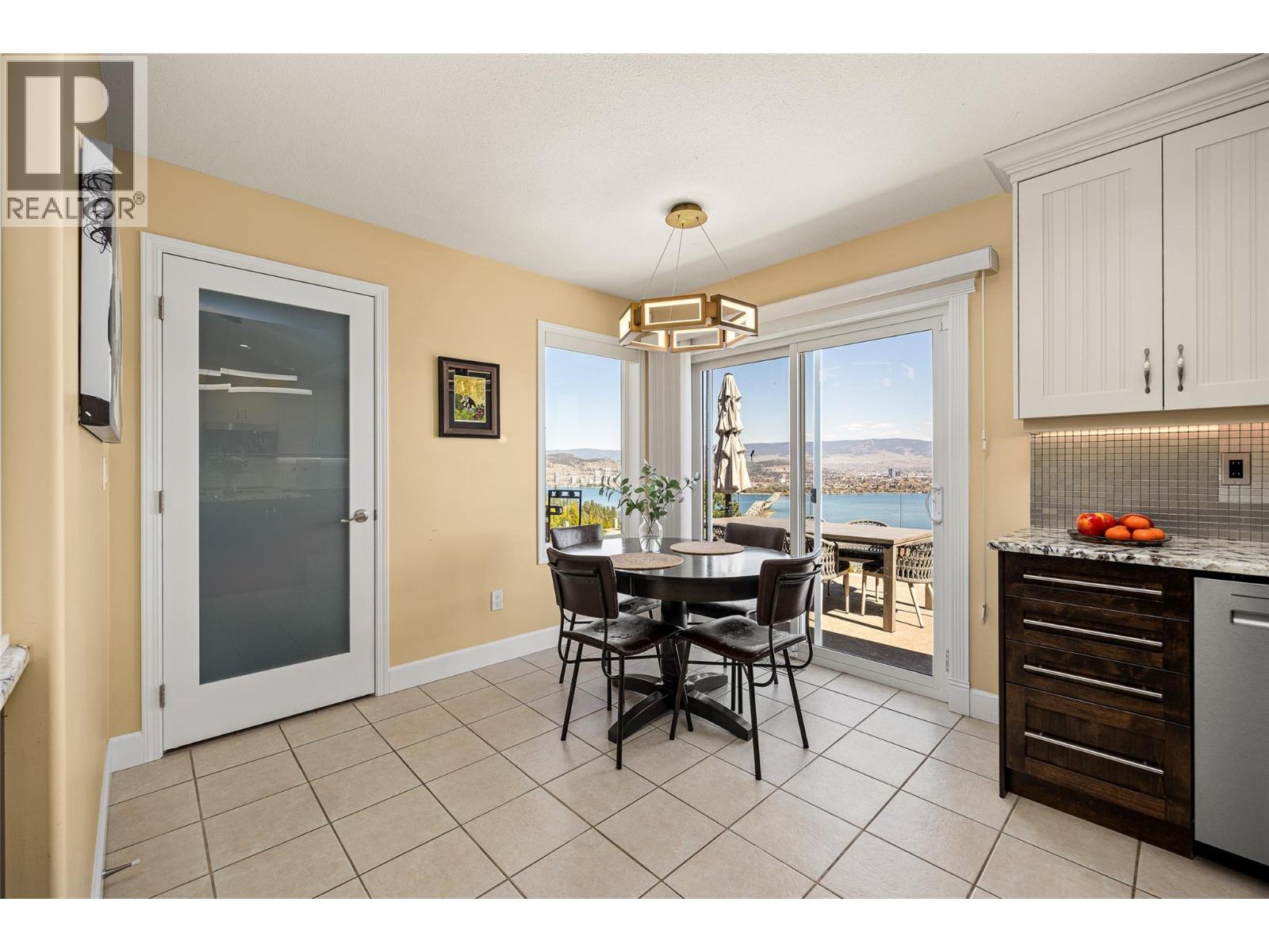  2153 Alexander Place, West Kelowna