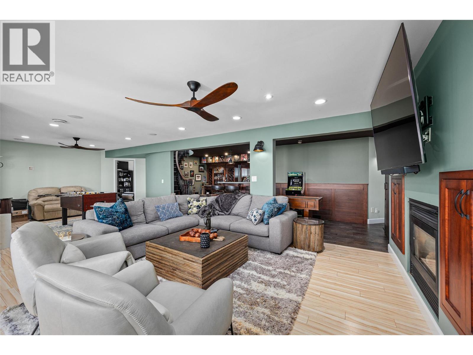  2153 Alexander Place, West Kelowna