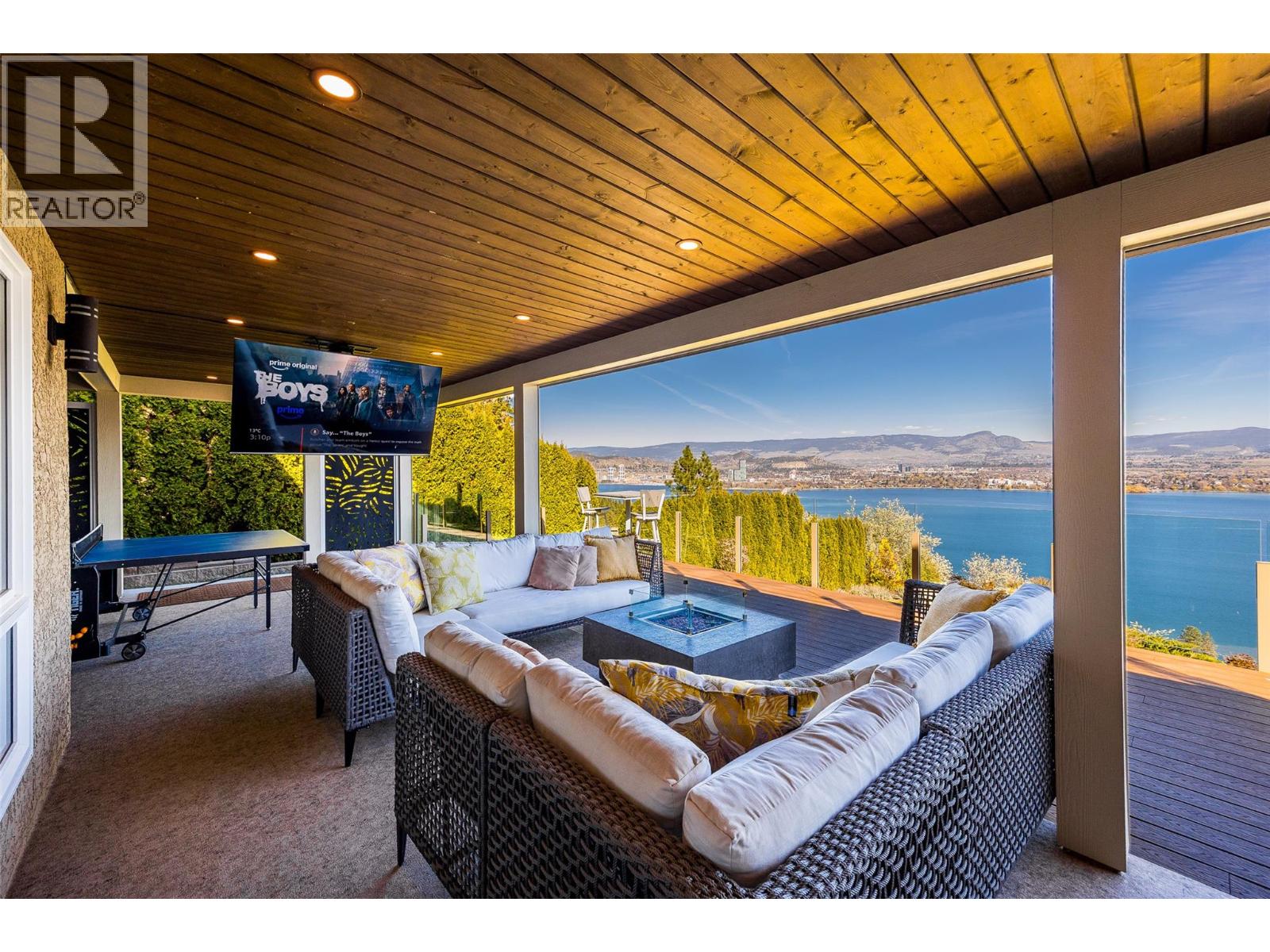  2153 Alexander Place, West Kelowna