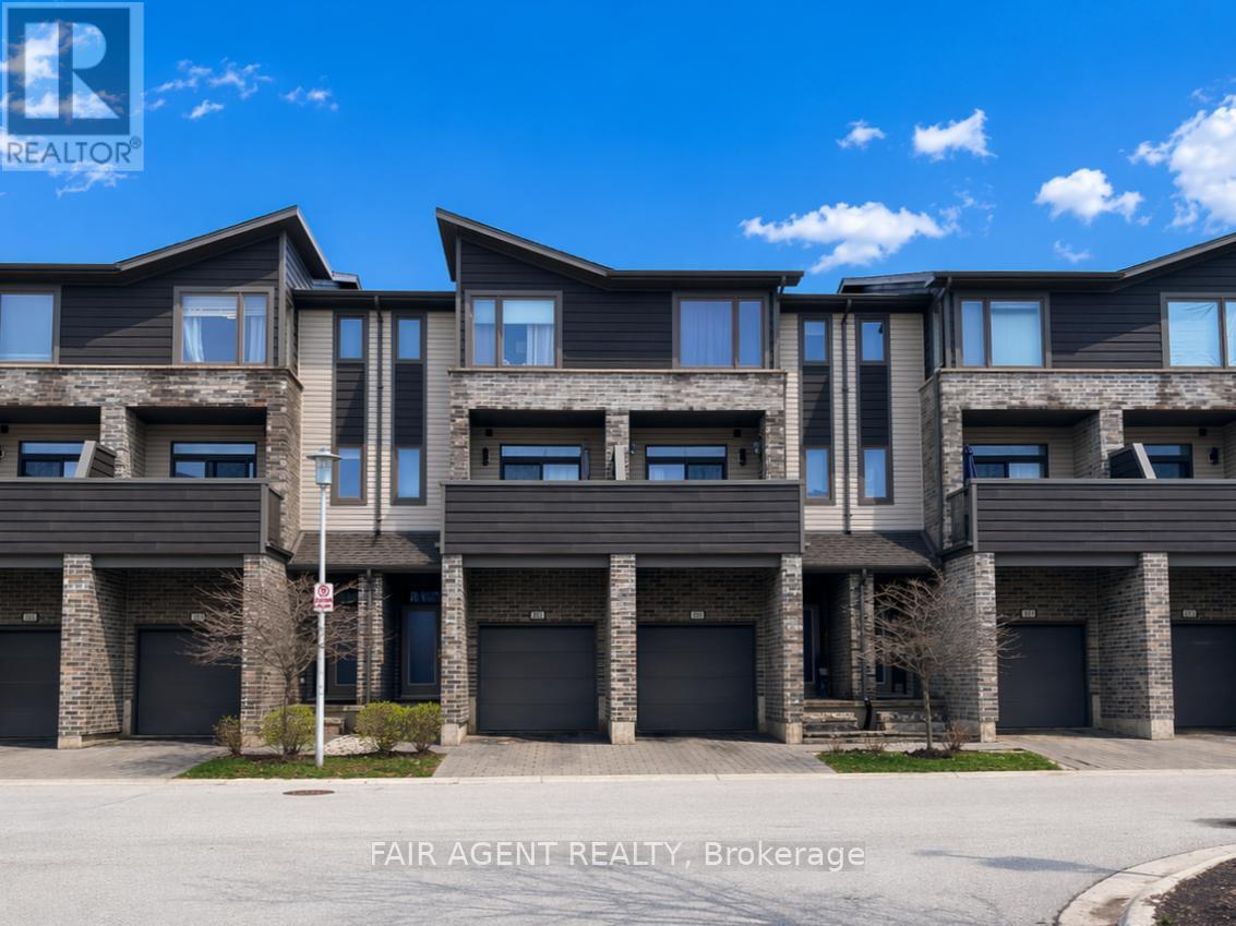 228 - 1960 DALMAGARRY ROAD