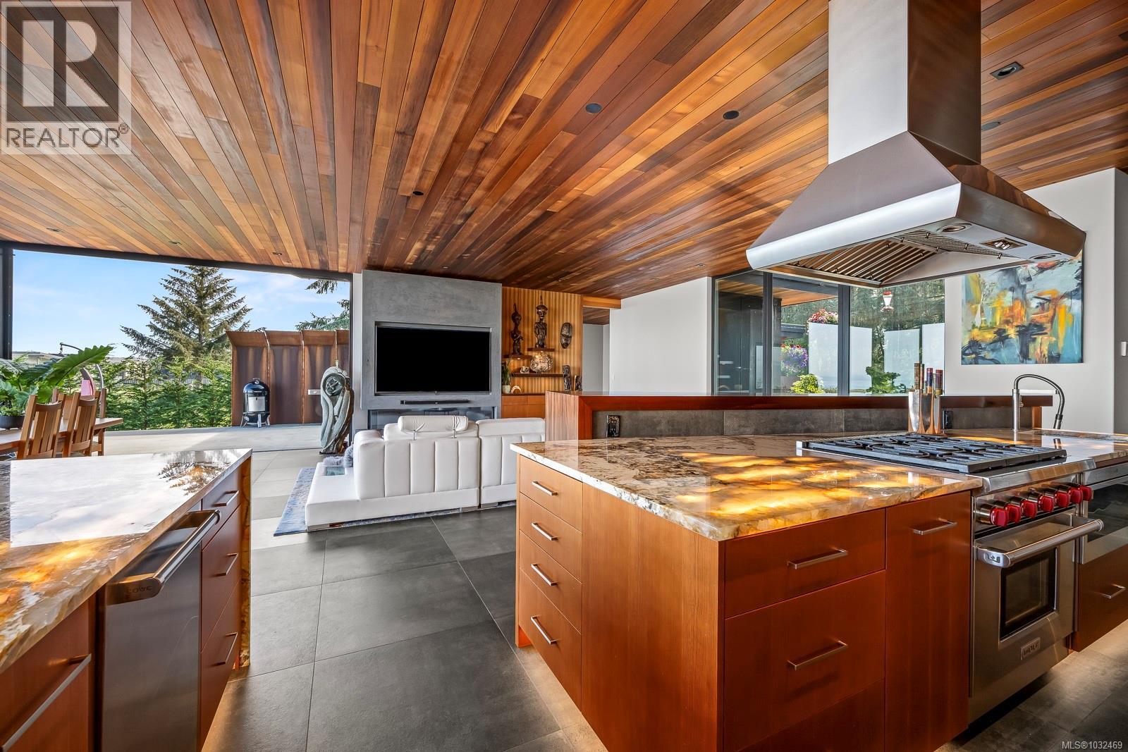 9046 Clarkson Ave - 39