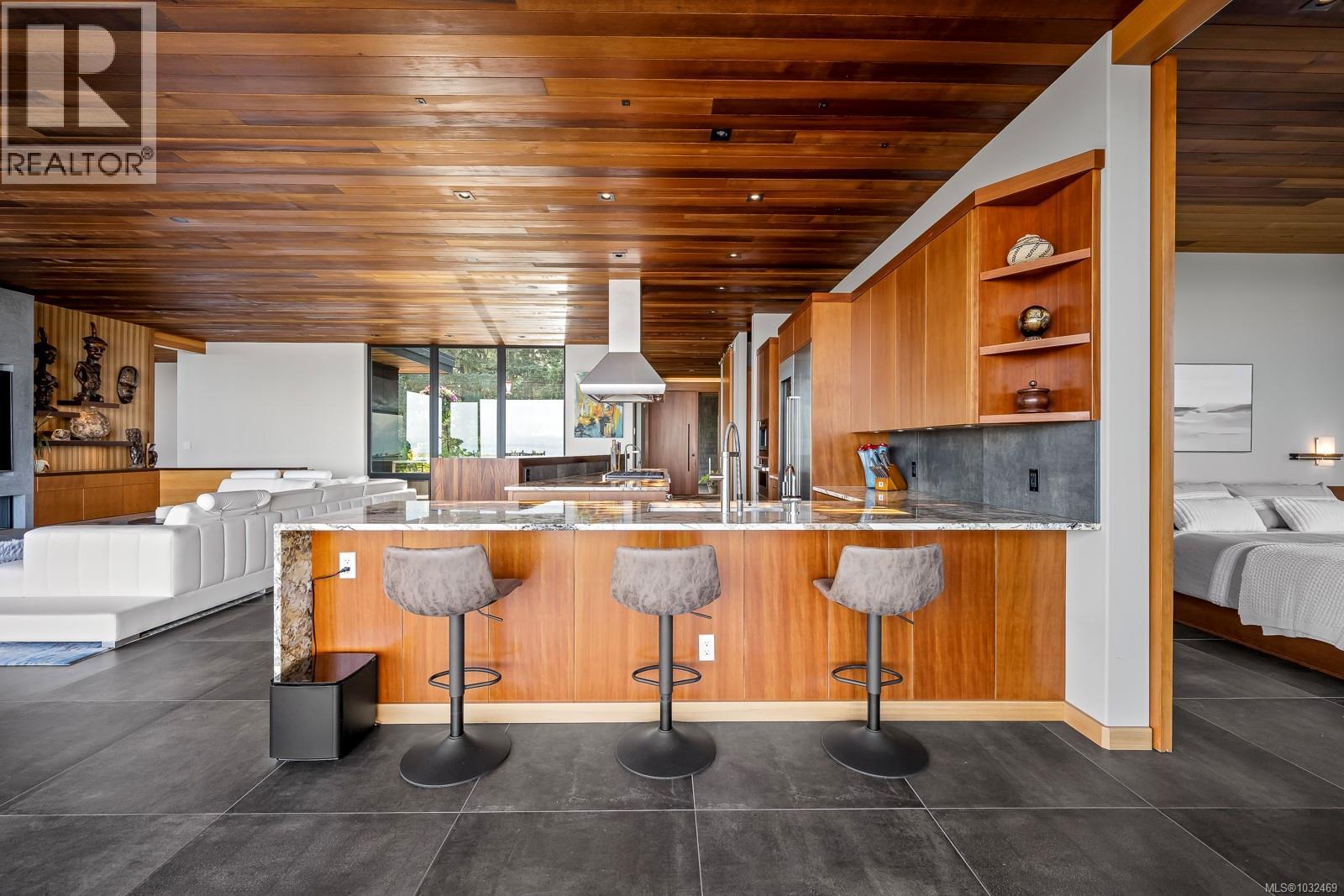 9046 Clarkson Ave - 40