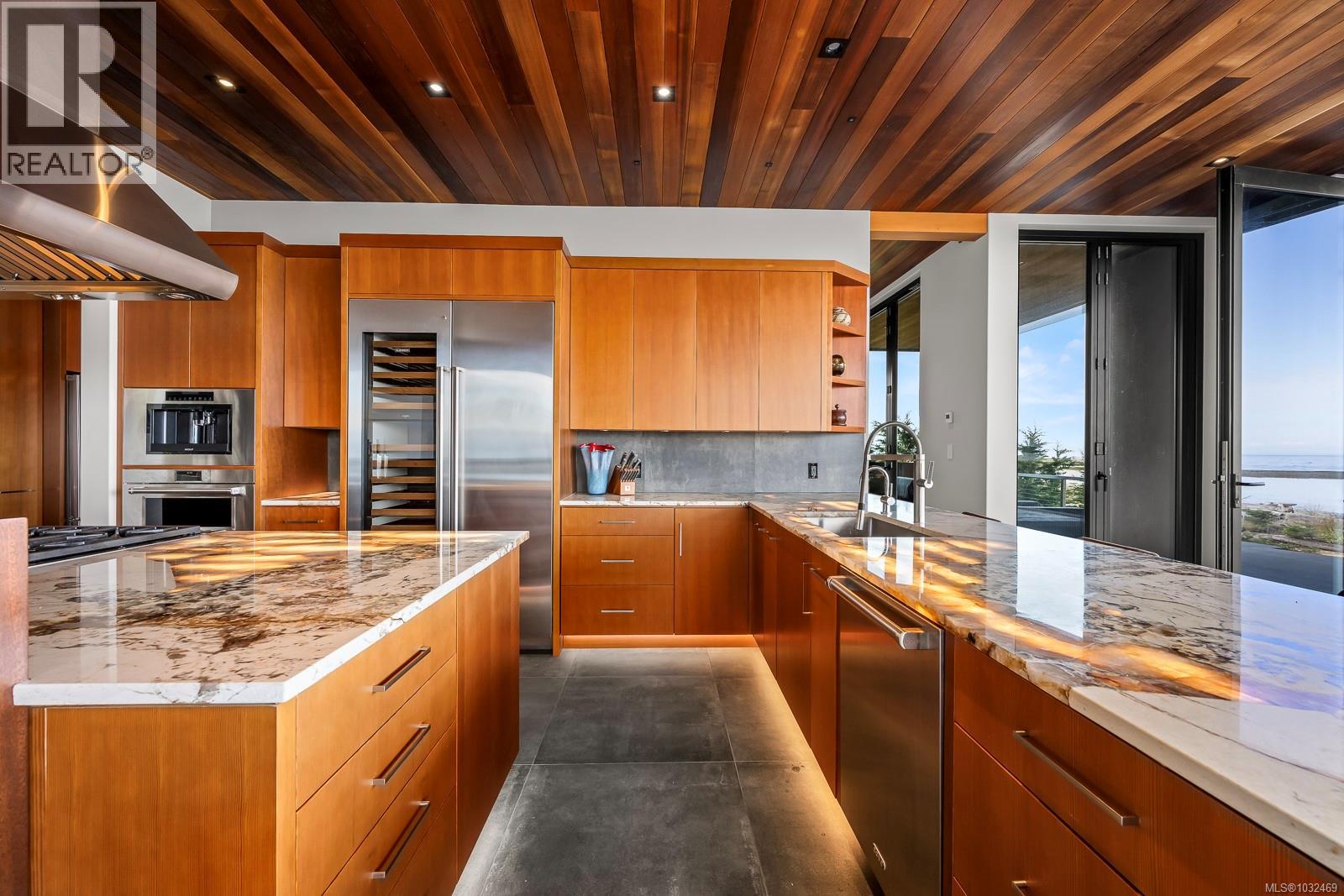 9046 Clarkson Ave - 44