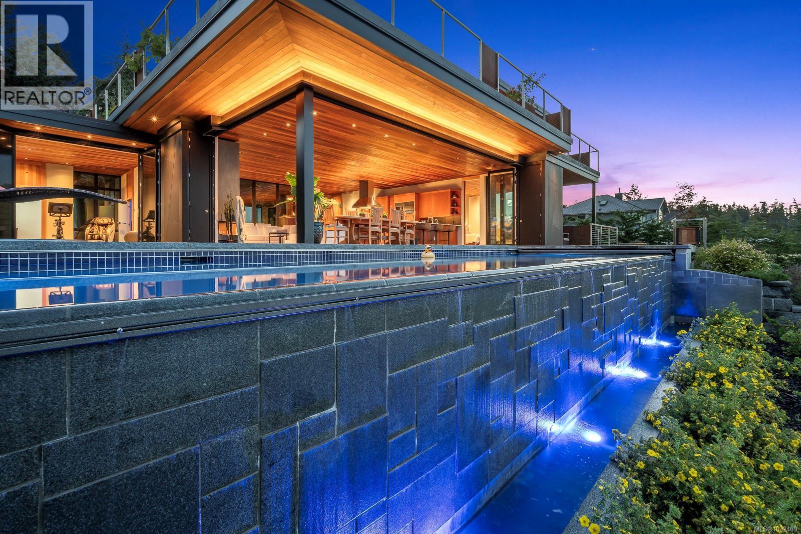 9046 Clarkson Ave - 9