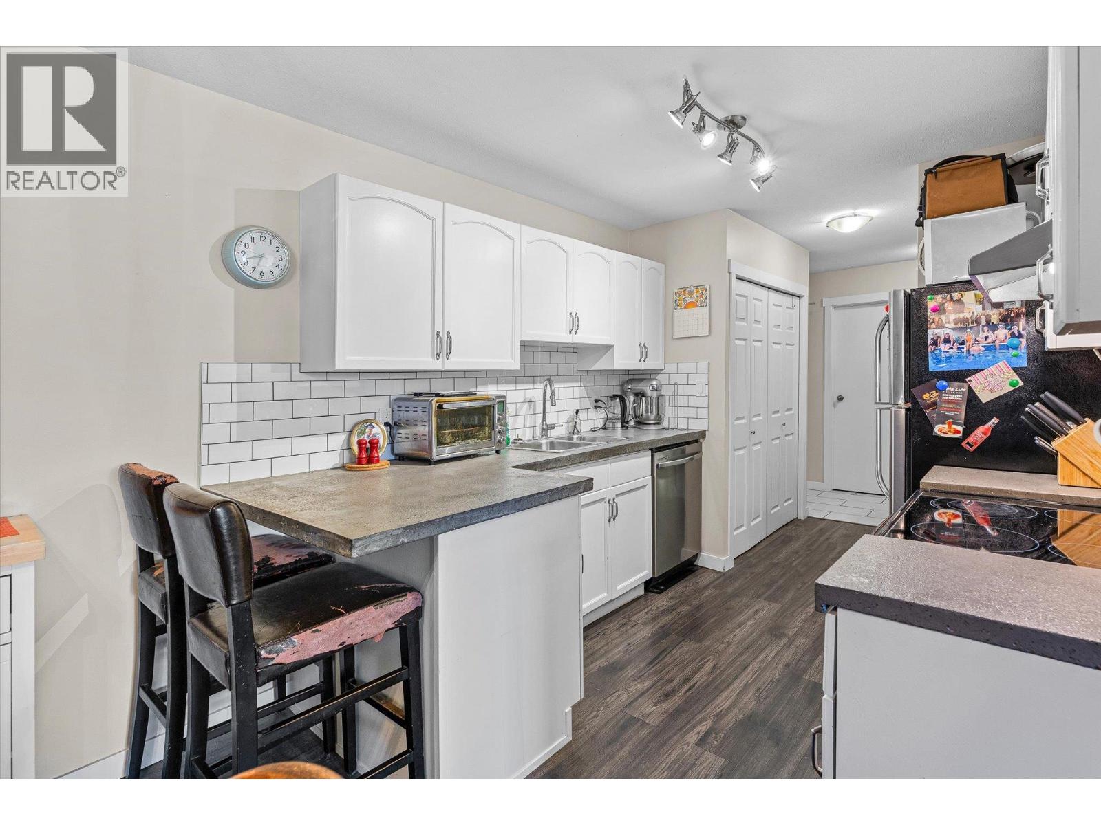 3842 Gordon Drive Unit# 112, Kelowna