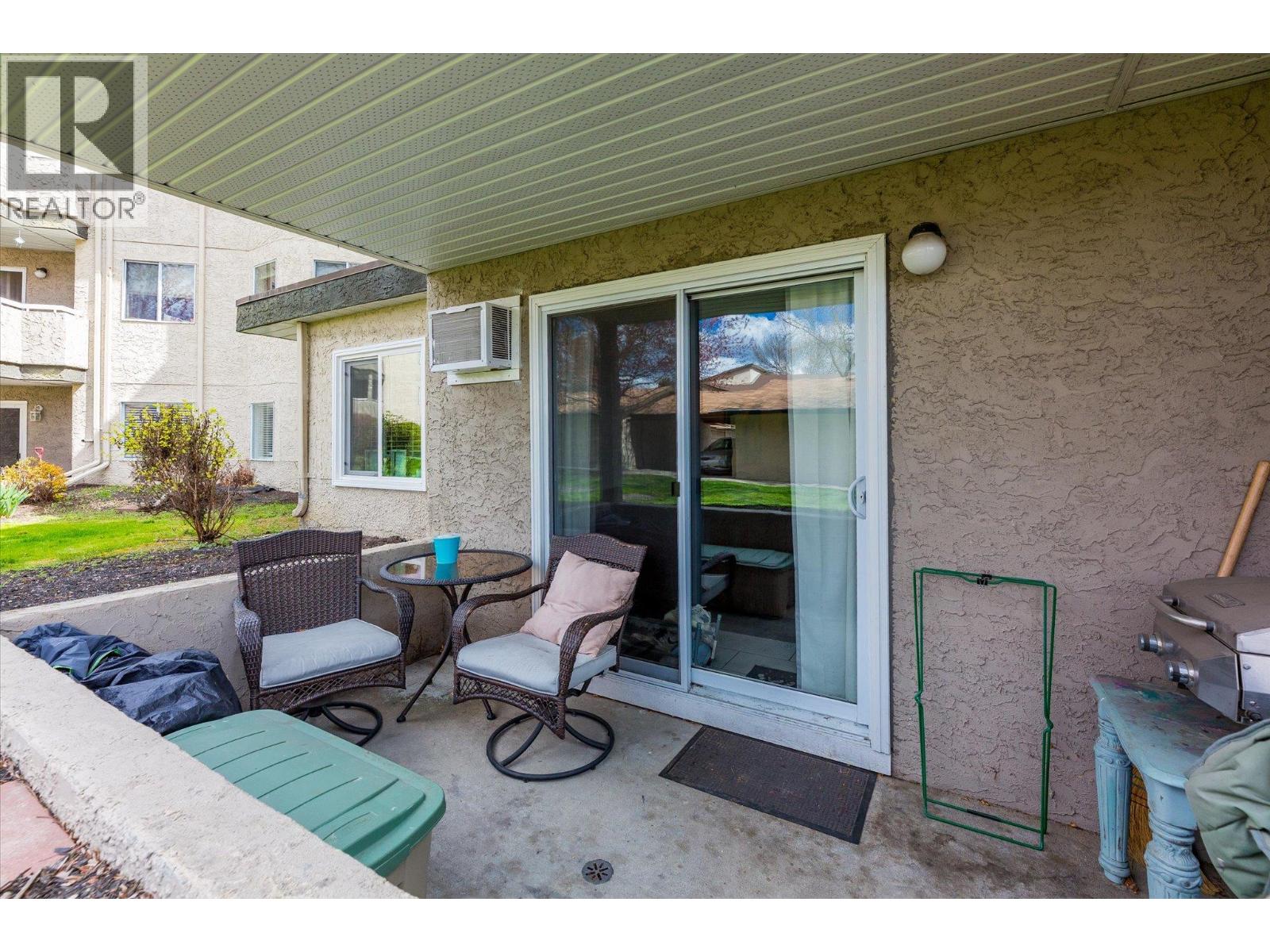 3842 Gordon Drive Unit# 112, Kelowna