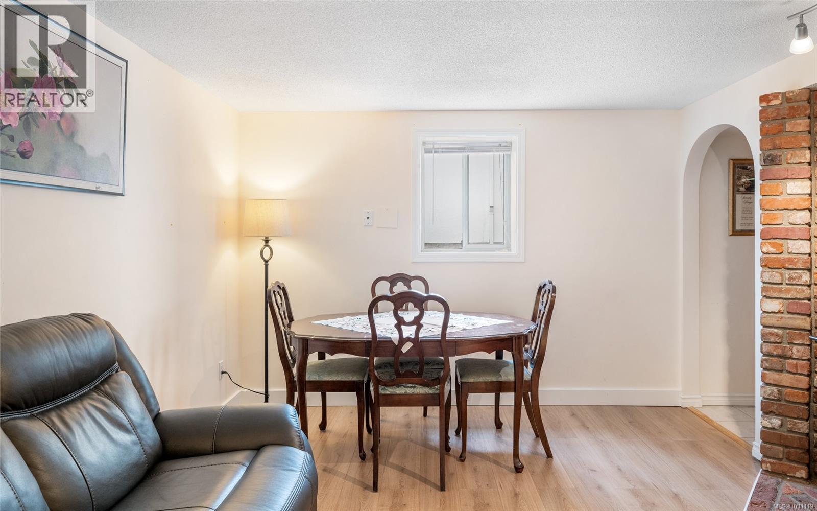  2324 Cranmore Road, Oak Bay