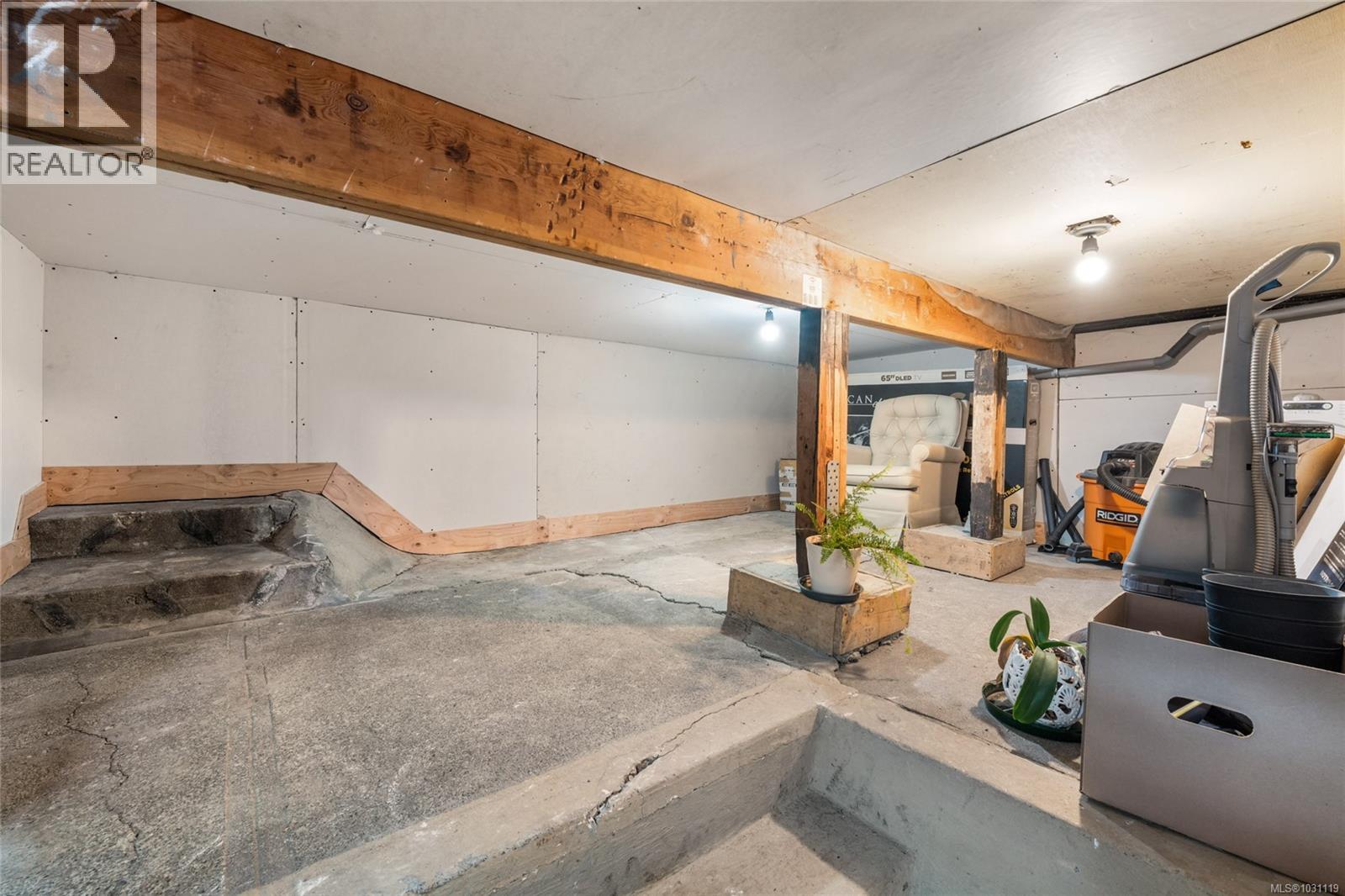  2324 Cranmore Road, Oak Bay