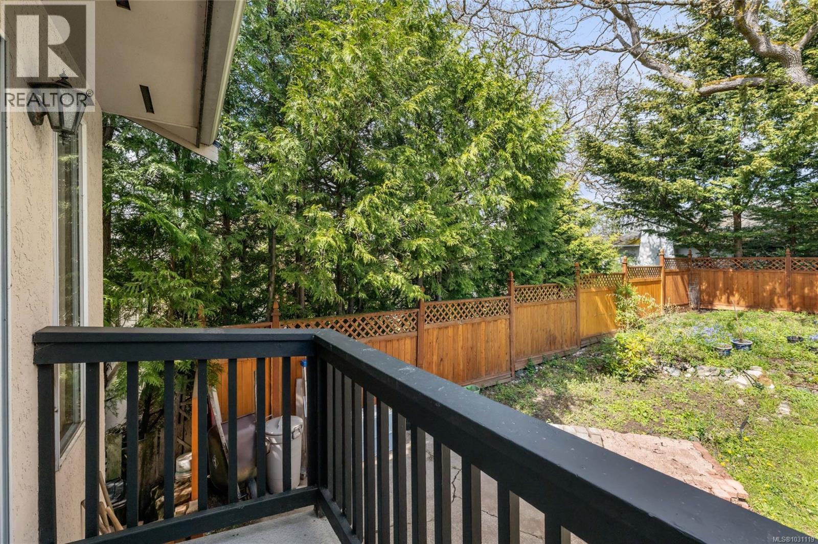  2324 Cranmore Road, Oak Bay