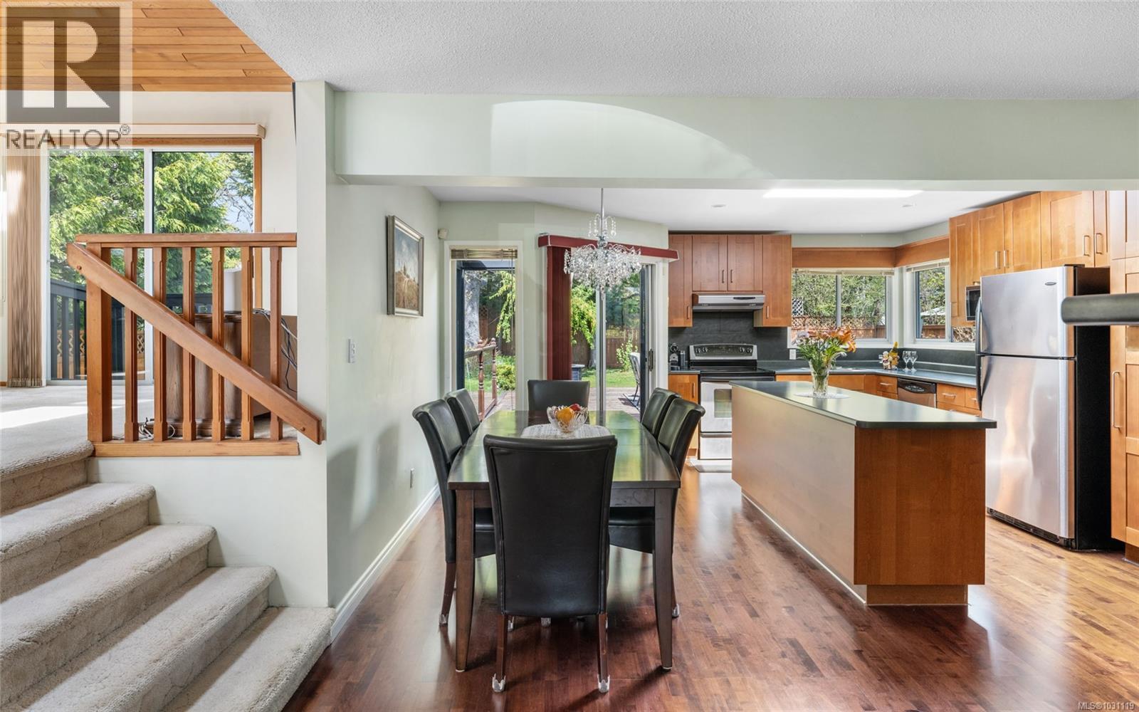  2324 Cranmore Road, Oak Bay