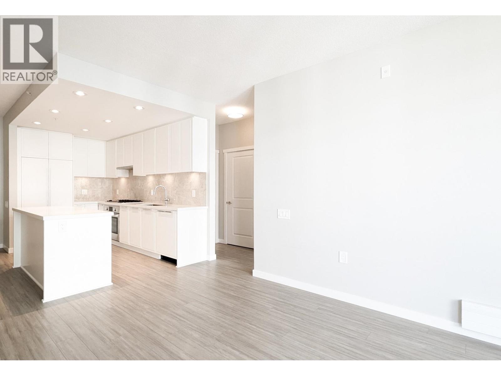 402 3188 RIVERWALK AVENUE, Vancouver