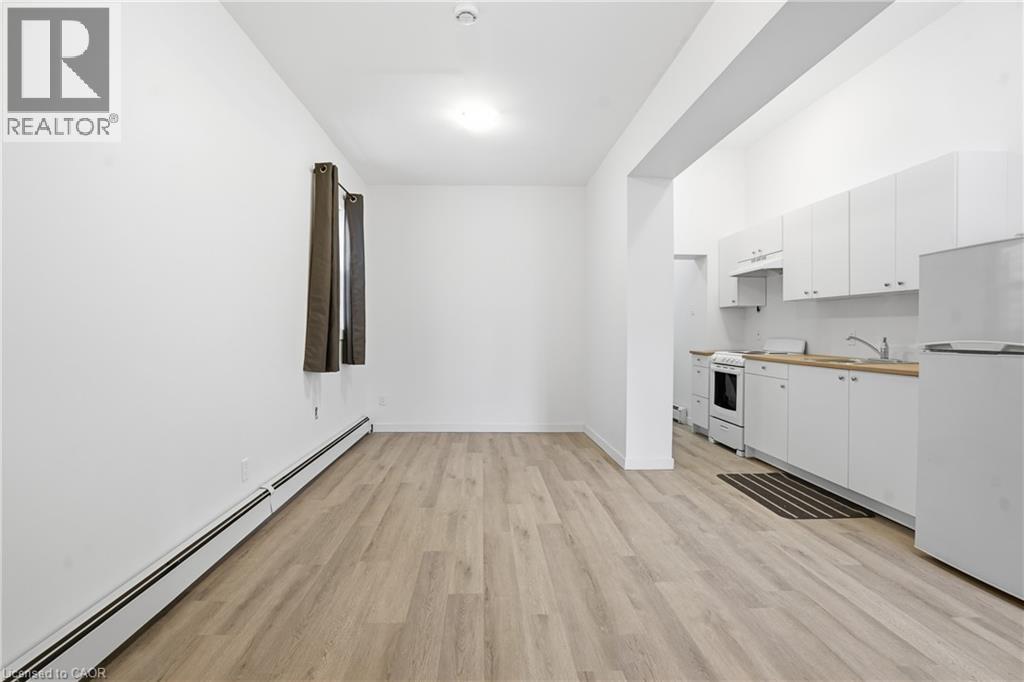 14 AVENUE Place - 10