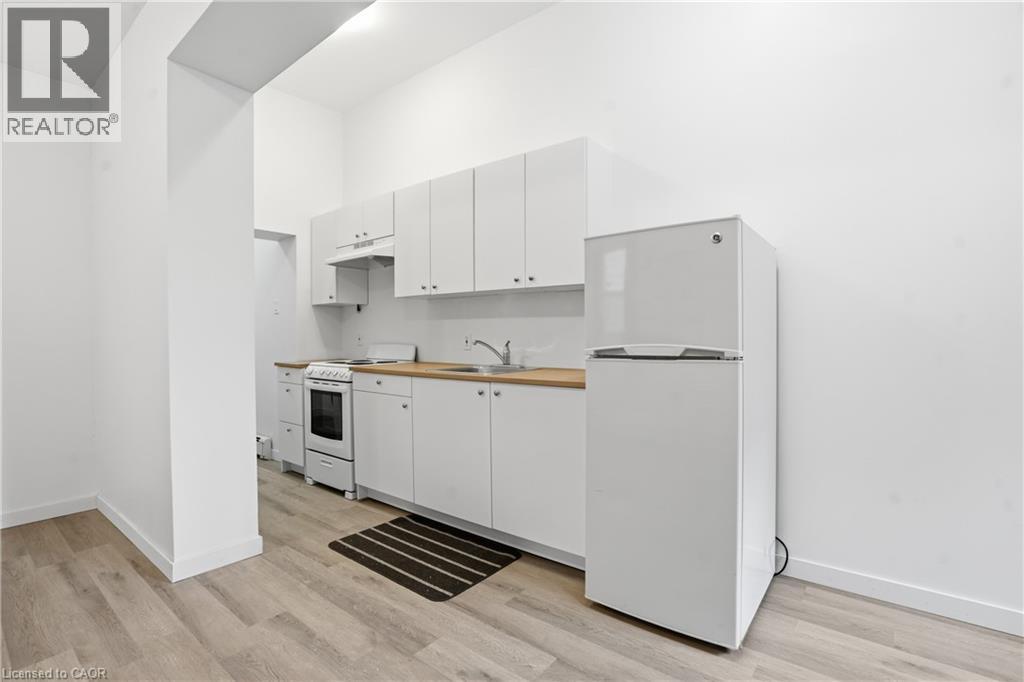 14 AVENUE Place - 11