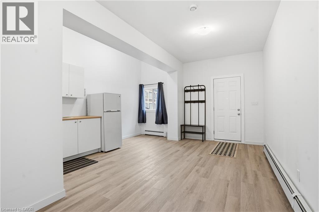 14 AVENUE Place - 9