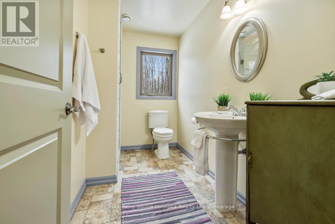Main 3 pc bath