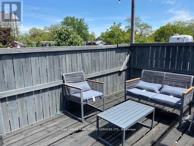 206 CARLTON STREET — photo 36