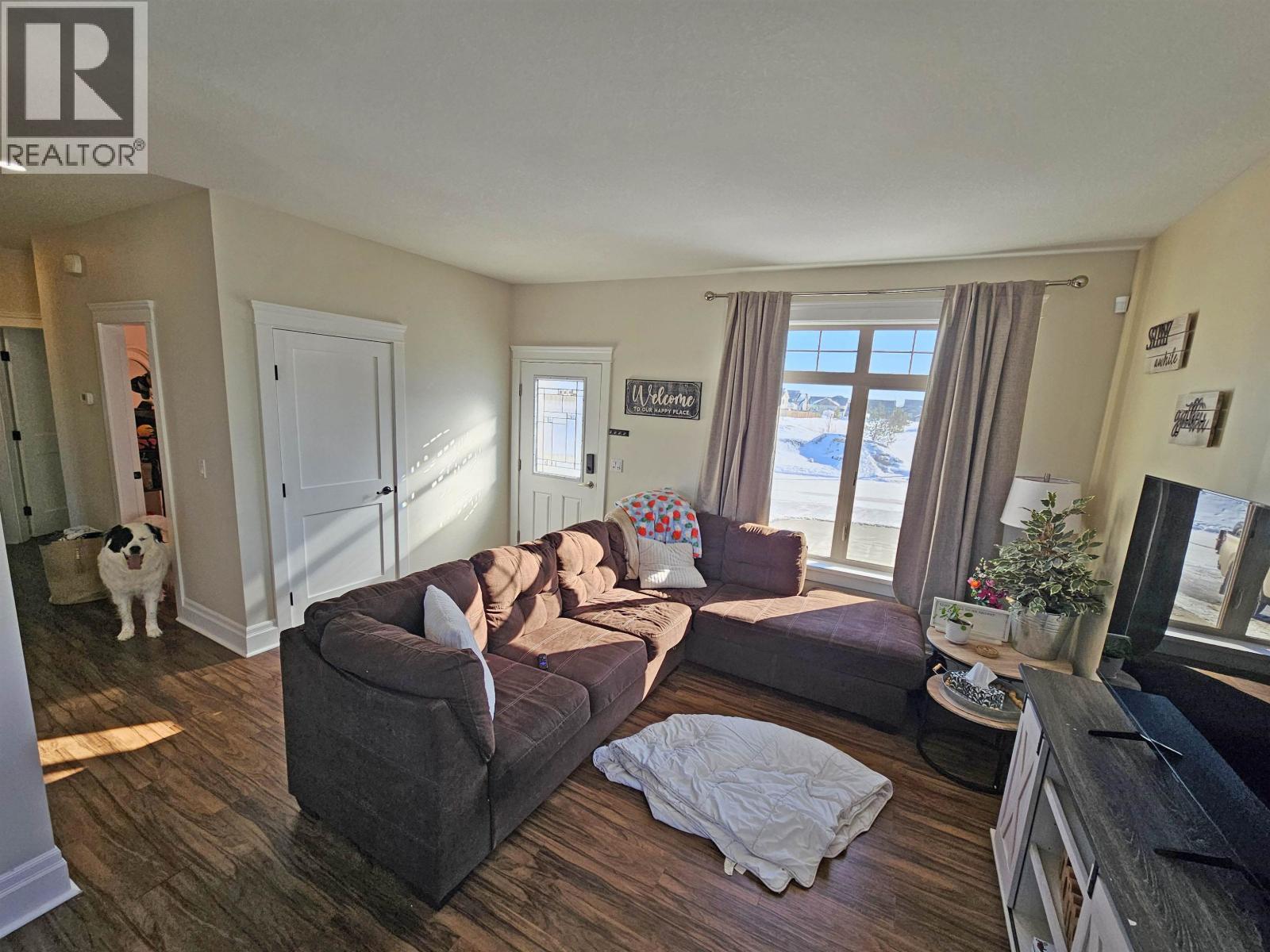 8616 84 STREET - 3