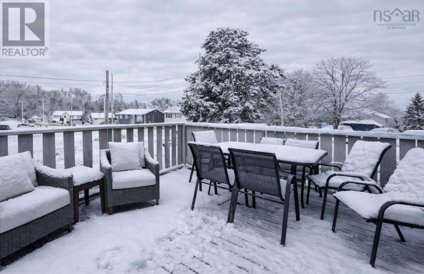 Property 15 of 15 of 98 McLean Street