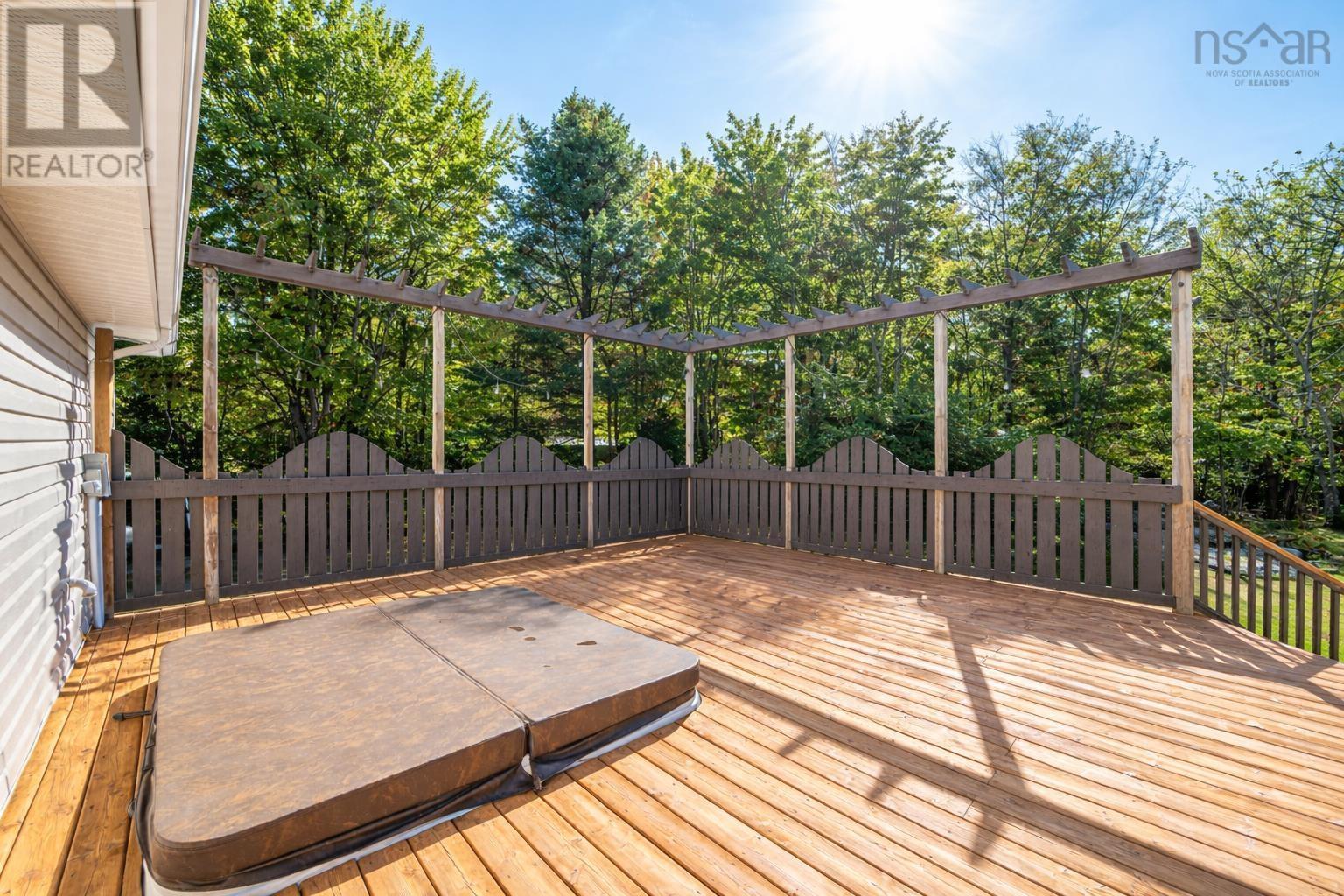 Property 48 of 50 of 9 Haliburton Crescent