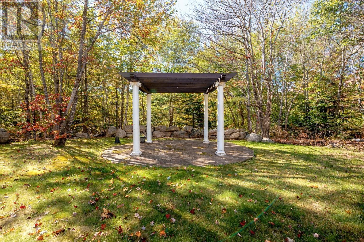 Property 46 of 50 of 9 Haliburton Crescent