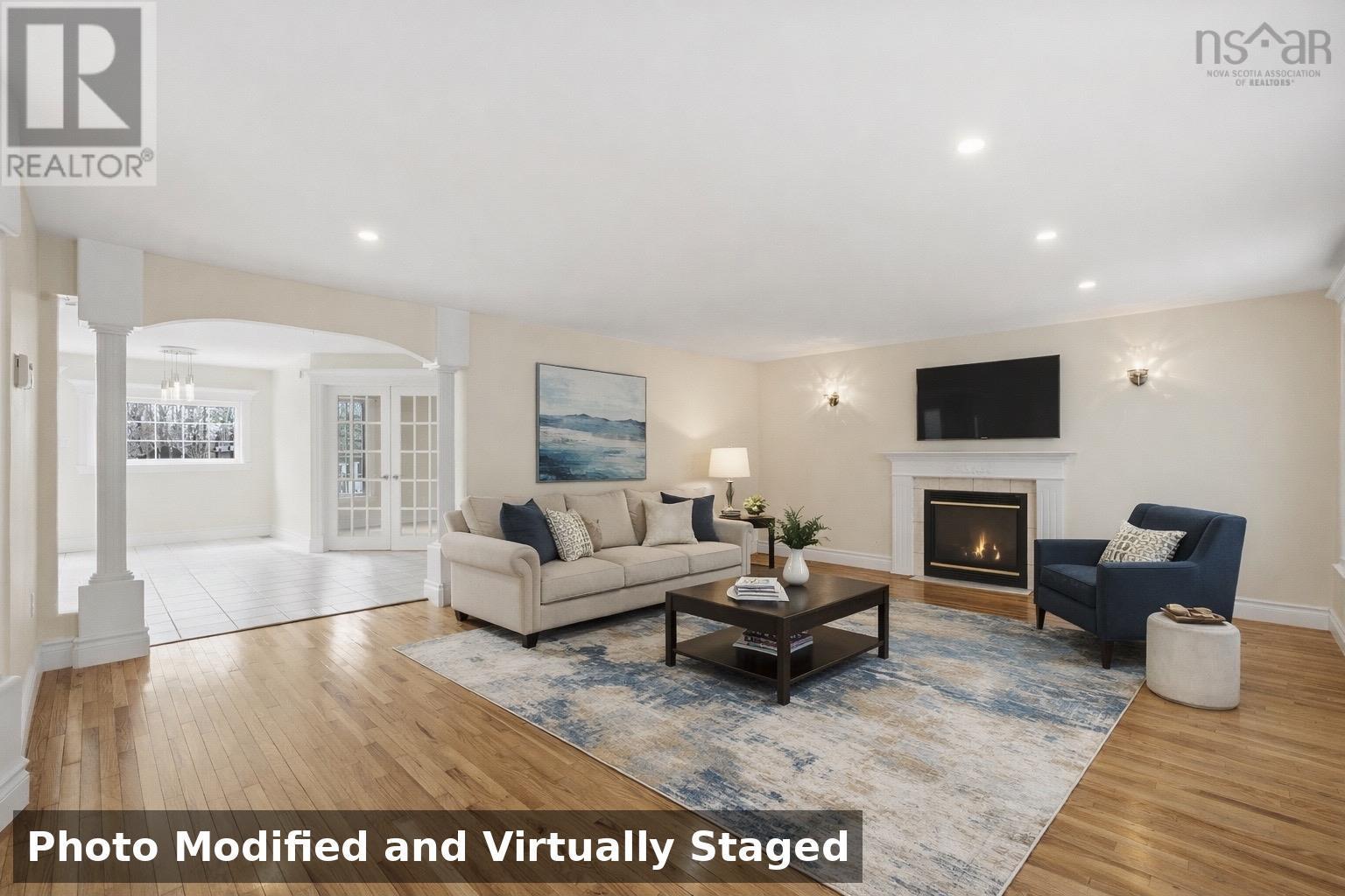 Property 8 of 50 of 9 Haliburton Crescent