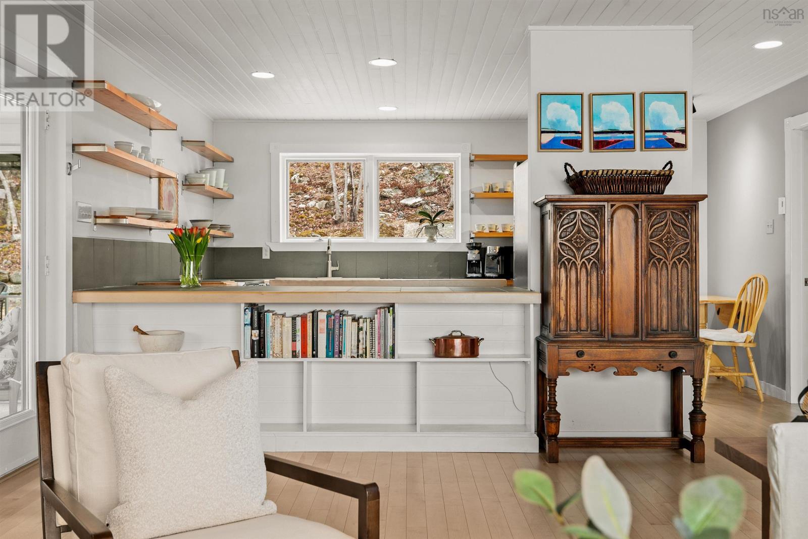 Property 9 of 50 of 2654 Highway 329