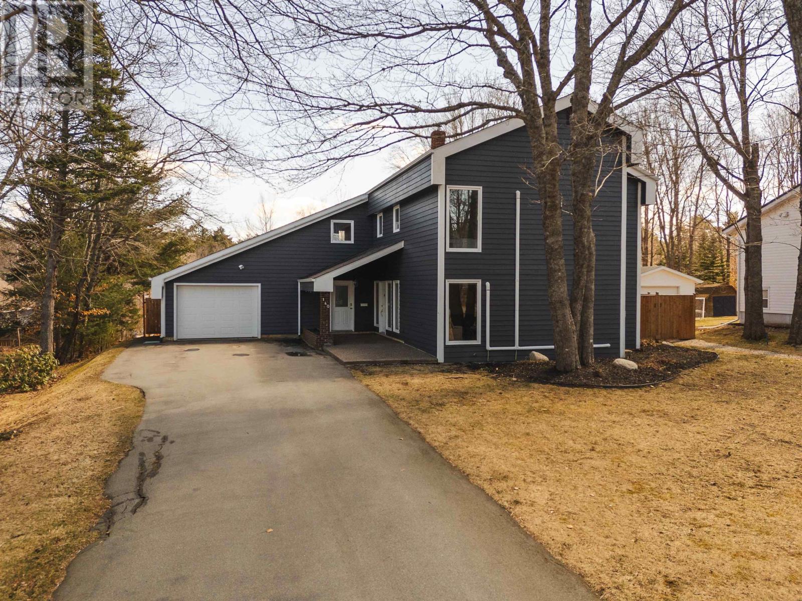 Property photo of 140 Pinecrest Boulevard