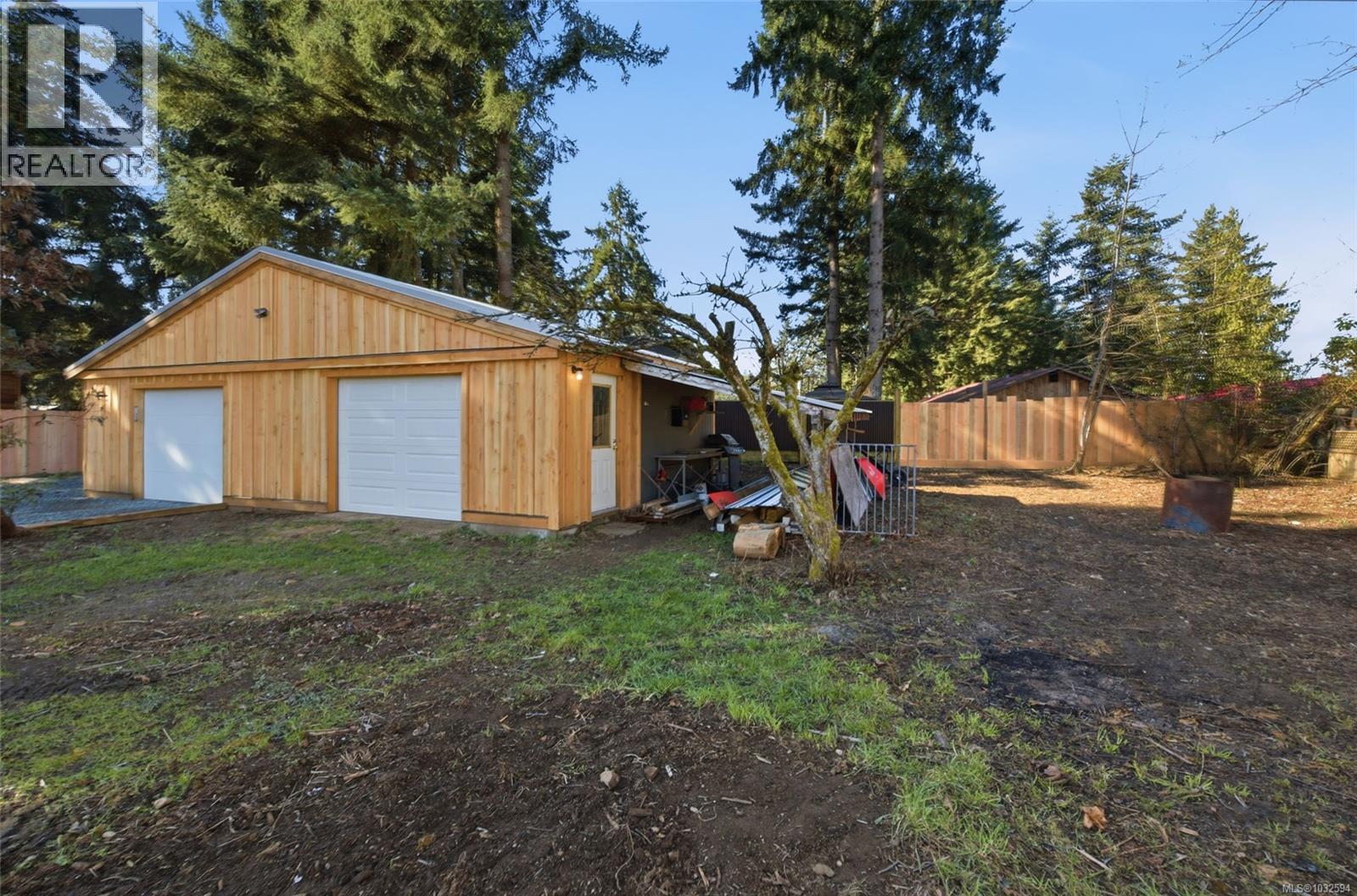 720 sq ft heated, wired, insulated workshop/garage